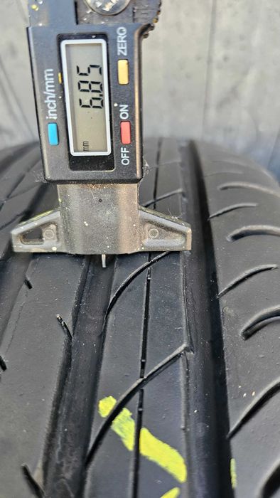 Anvelope  235/60/18 DUNLOP vara