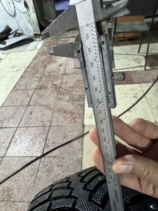 Продам шины на джип