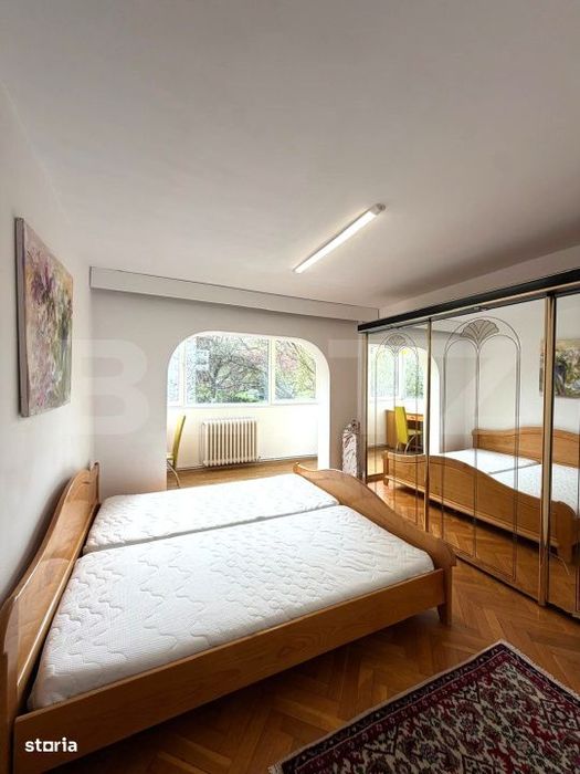 Apartament 3 camere decomandate, 80 mp, zona UMF
