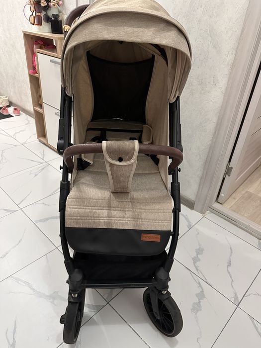 Коляска прогулочная