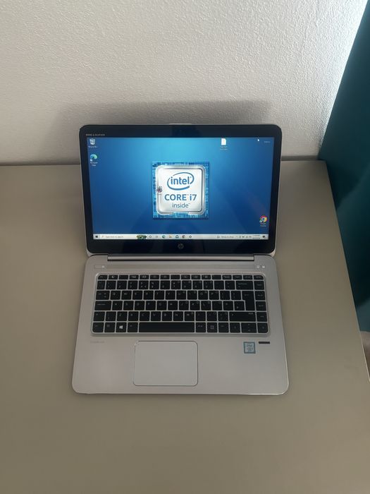Hp ultraslim• Procesor i7• SSD 512• Display 14” rezolutie 2K• Taste luminate• baterie foarte buna