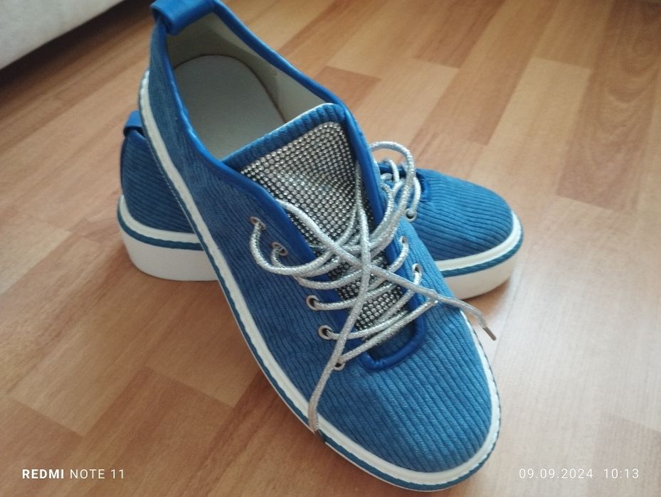 Женская обувь продам