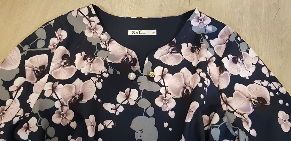 Дамска флорална блуза с колан