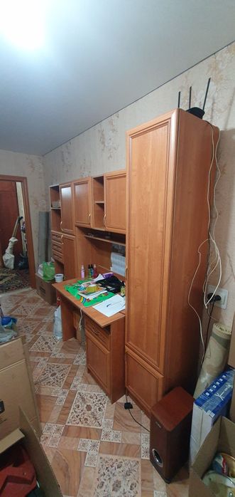 Стенка в спальню