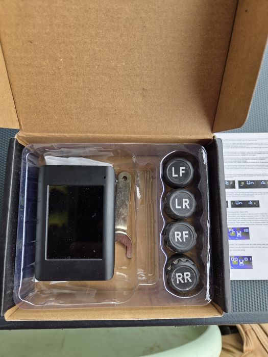 TPMS датчик за налягане в гумите