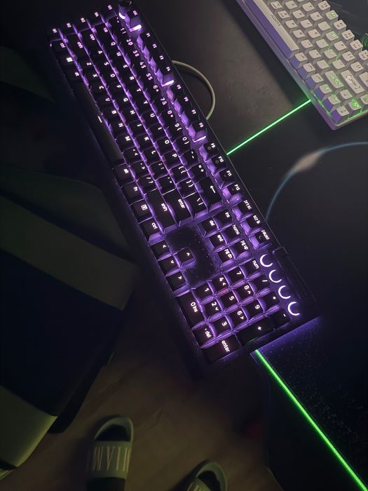 Tastatura mecanica razer blackwidow v4 pro