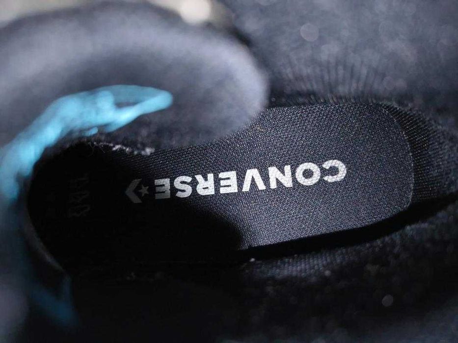 Converse mărimea 35,5