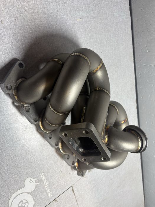 Плетен изпускателен колектор 1.8т