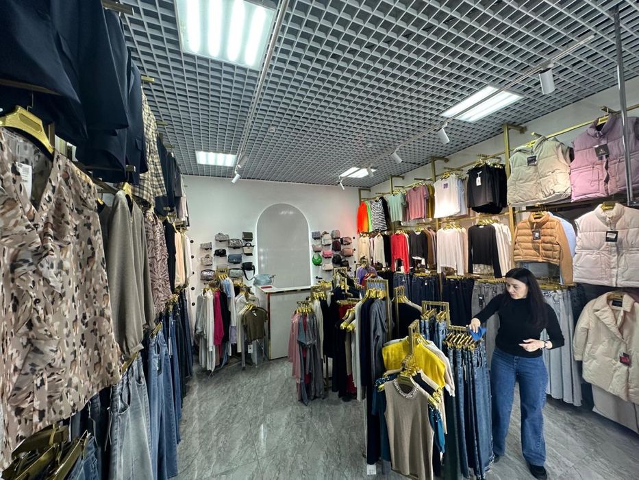 Продам бутик женской одежды