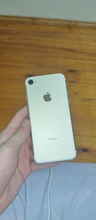 Продам iPhone 7, 32 ГБ.
Телефон полностью рабочий, без iC