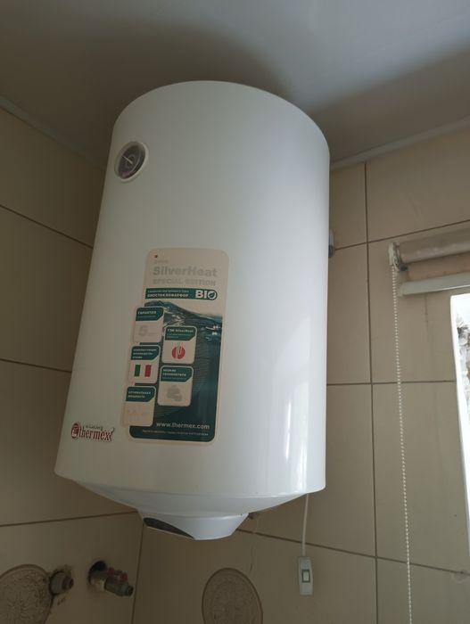 Водонагреватель 80л