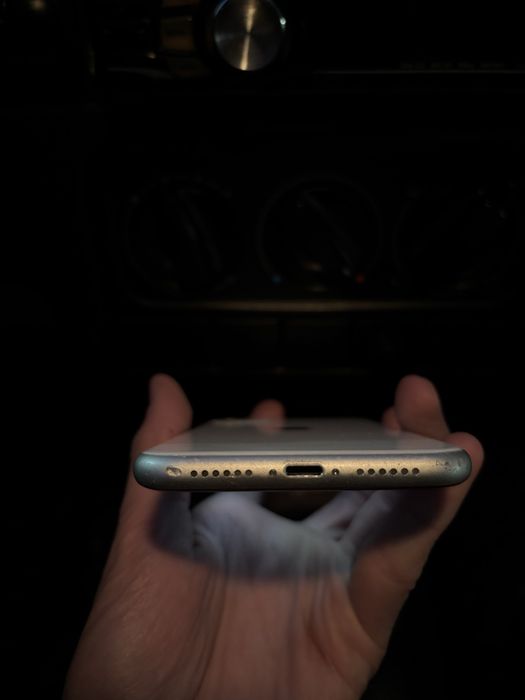 Iphone 11 сатылады