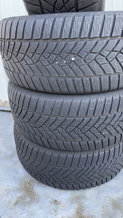 Зимни гуми 245/50 18” Good Year