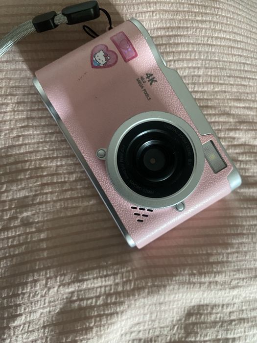 Фотоапарат новый