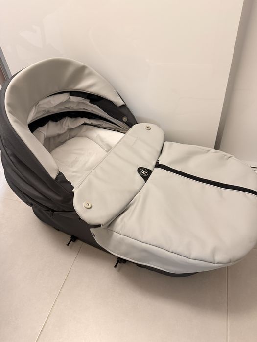 Carucior Krausman 3 in 1 Combo Max Grey cu garantie.