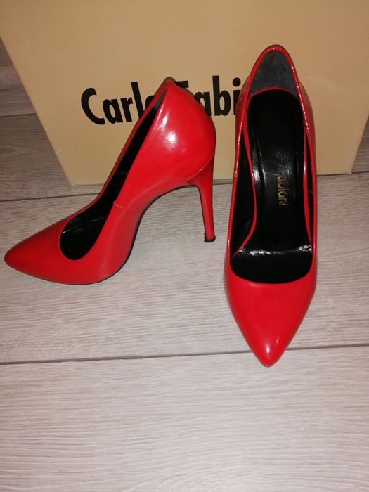 Дамски официални обувки и боти