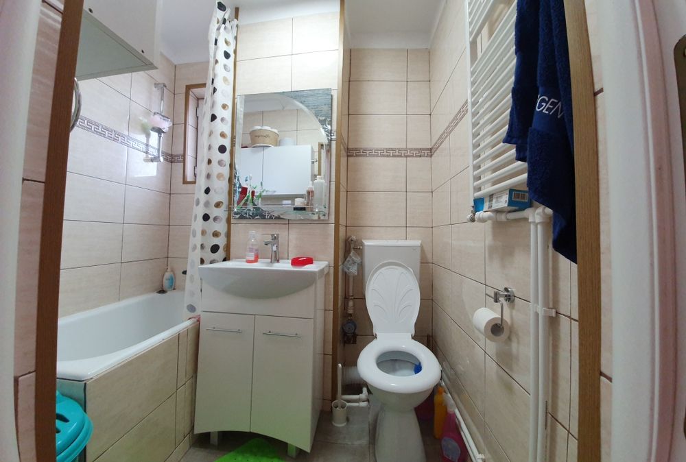 Apt. 4 camere Tunsu Petre