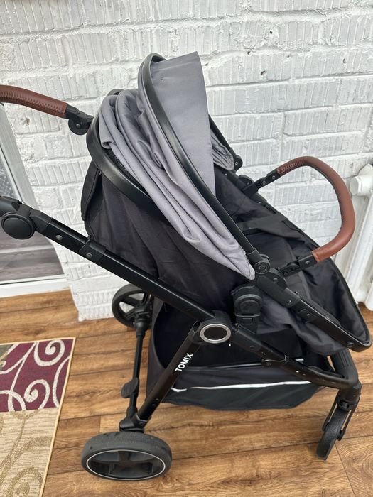 продам коляску Tomix 2в1