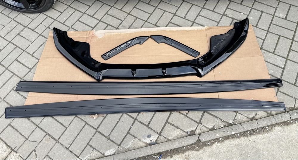 Lip bara fata, praguri ,splitter! Audi A4 B8!