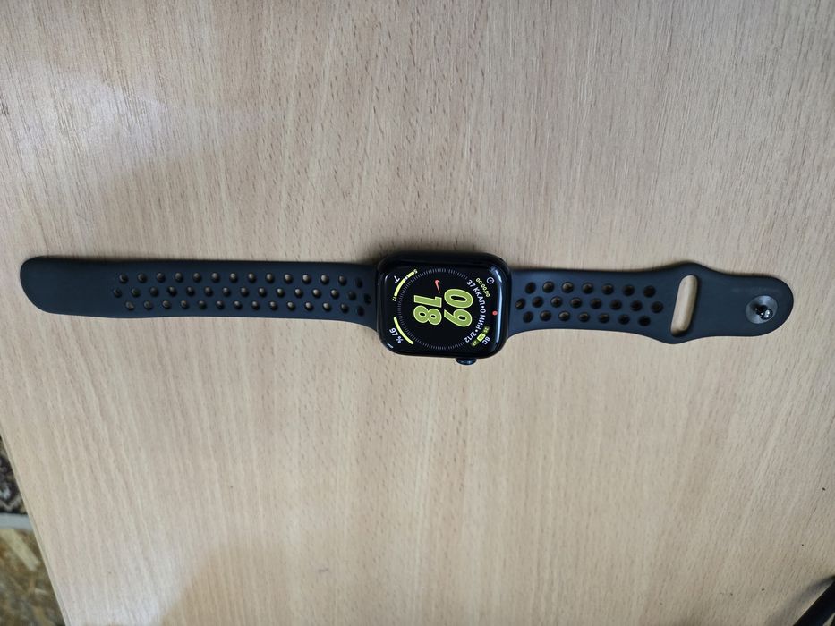 Apple watch series 7 45mm