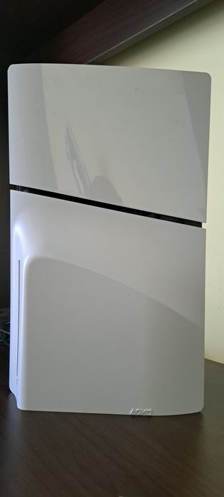 Vand PS5 Slim disk version, ca nou