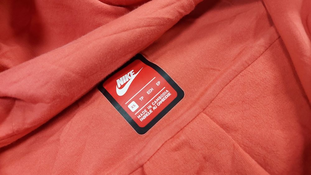 Nike tech fleece XS  овърсайз