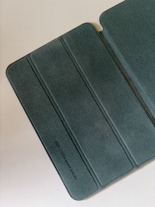 Husă Leranto iPad Mini 6 / 7 – stare foarte bună