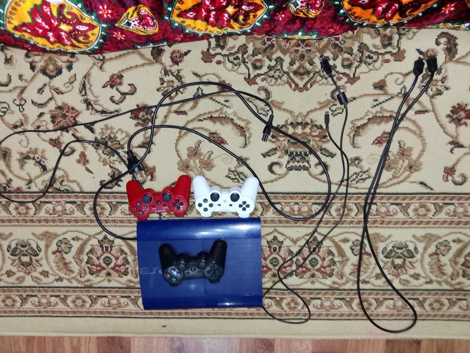 Ps3 продается торга нет, прошитая