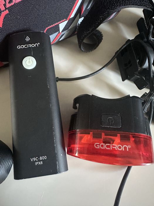 Lantera +stop +pompa bicicleta+borseta