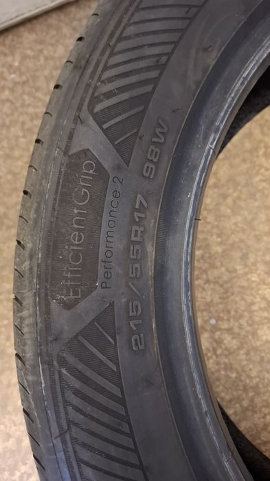 Единична лятна гума GoodYear 215 55 17