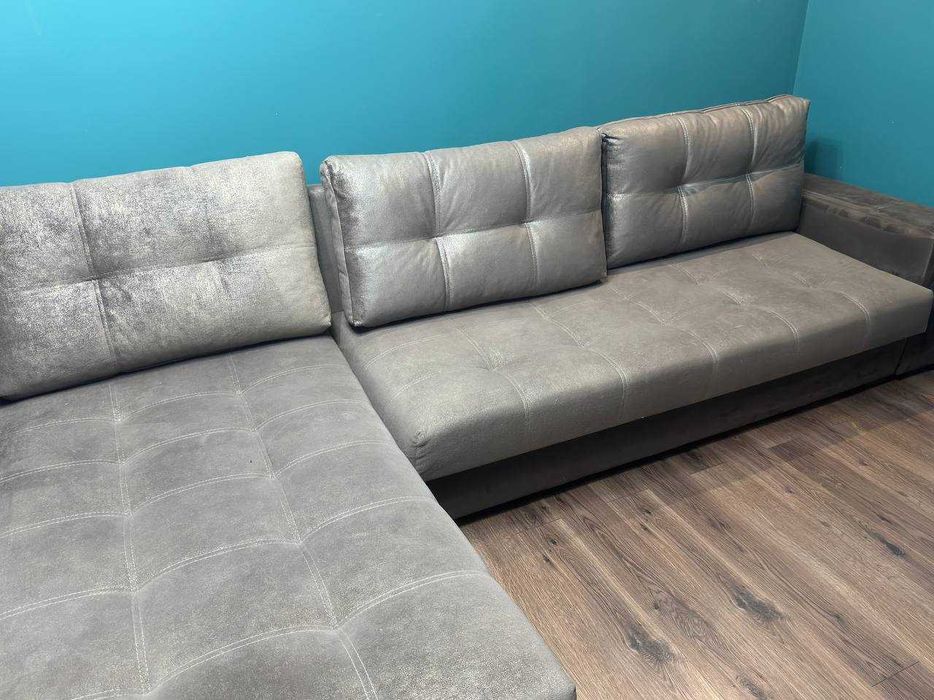 Диван с оттоманкой