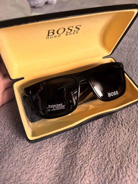 Очки Hugo Boss с коробкой