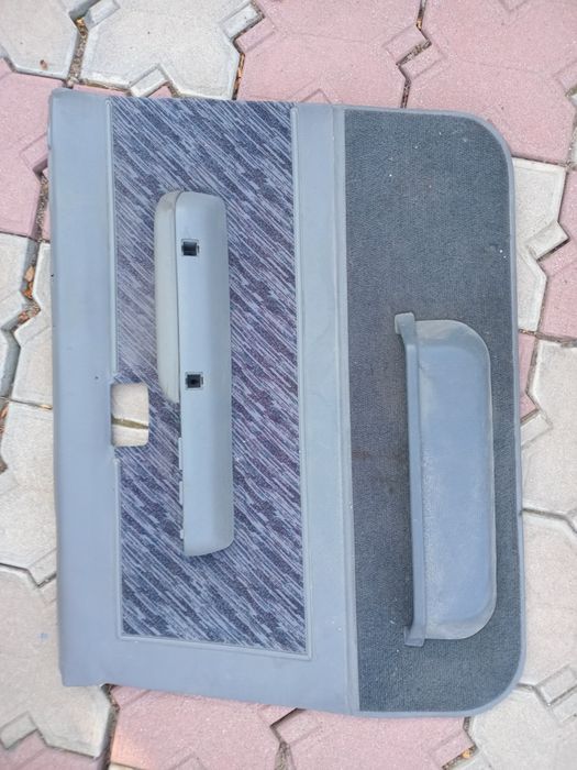 Карты дверные  обшивки багажника