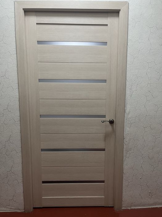 Продам дверь межкомнатную