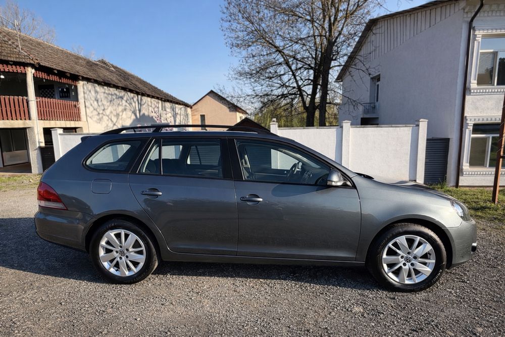 VOLKSWAGEN Golf 2011 — imagine 16