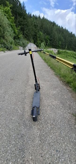Vând trotineta  Xiaomi scooter elite