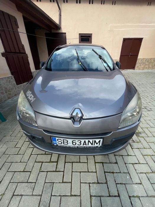 Vând Renault Megane 3 – 1.4 TCe, 2009