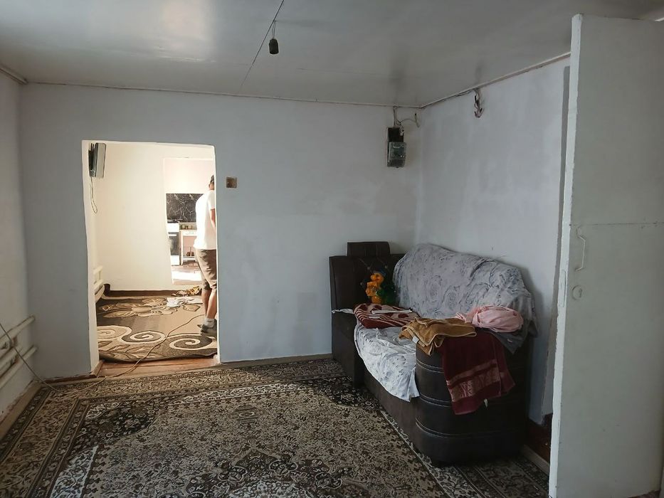 Sirochni sotiladi uchaska 5,5 sutik