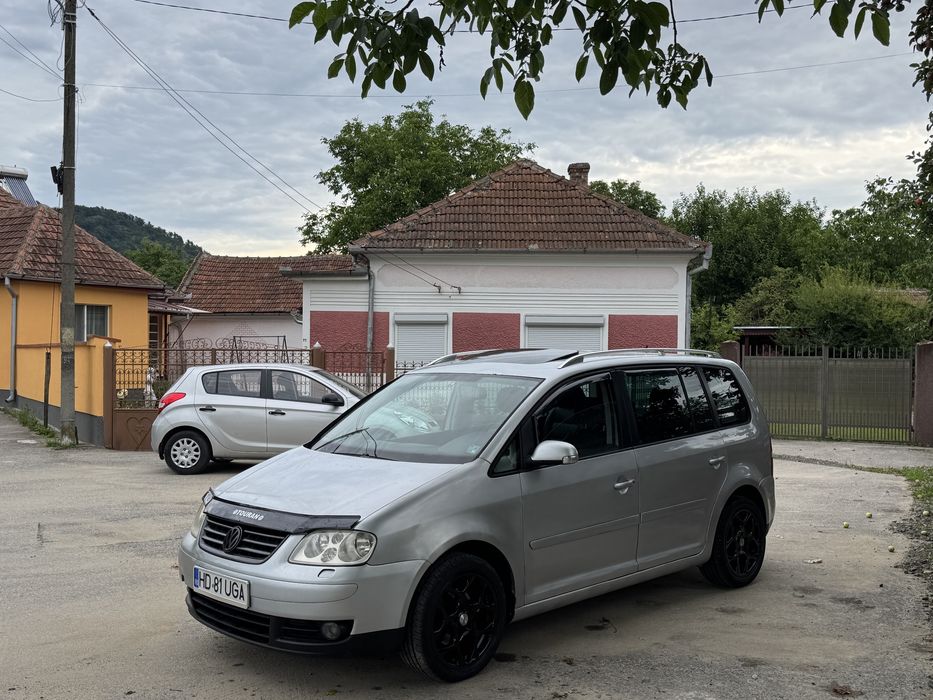 VOLKSWAGEN Touran 2006 — imagine 3