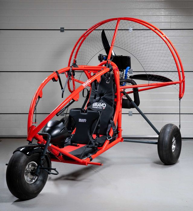 Scoala de zbor cu parapanta cu motor paramotor Cluj