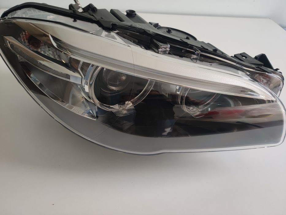 Пълен комплект фарове за BMW F10,F11 LCI BI-XENON FEIS