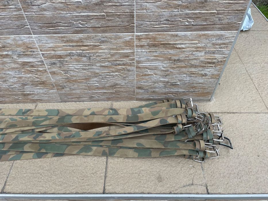 Комофлажни кожени  колани