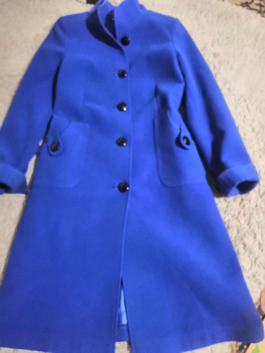 Продам стильное пальто.