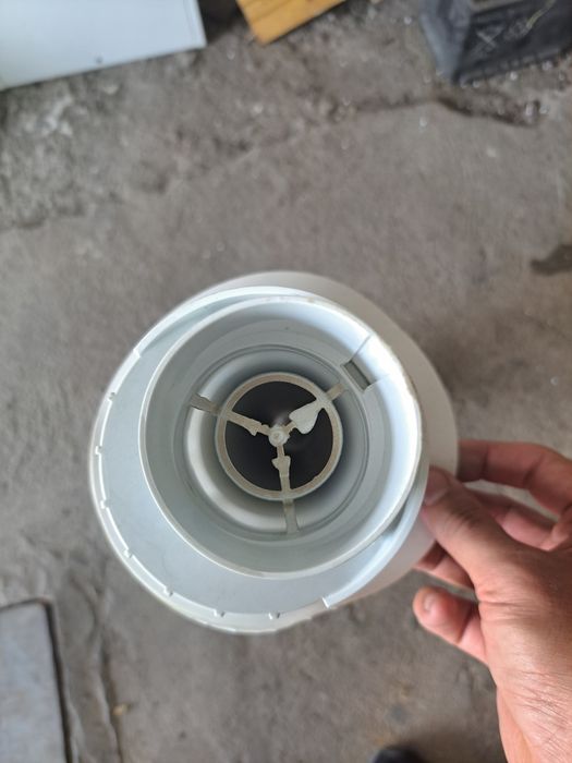 Комин за газов котел