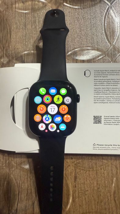 Часовник Apple Watch 10