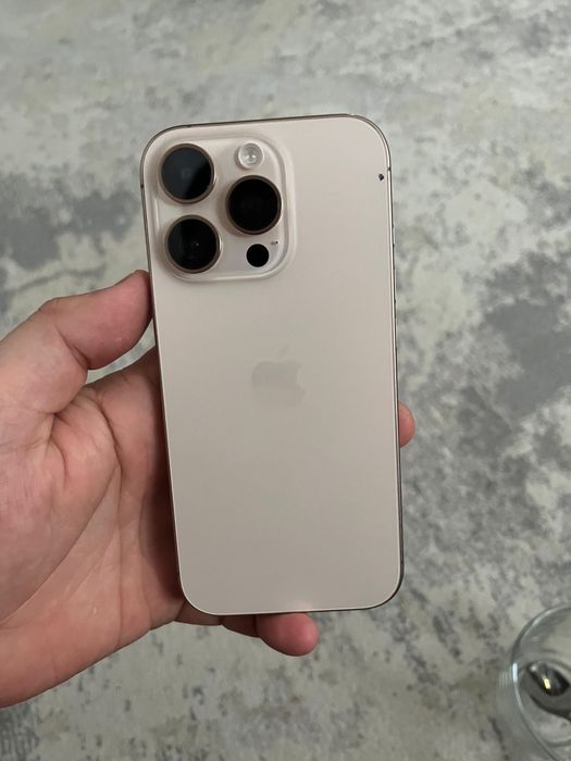 продам iphone 16pro 256gb gold e sim