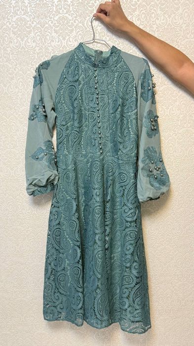 Продам красивые платья на выбор