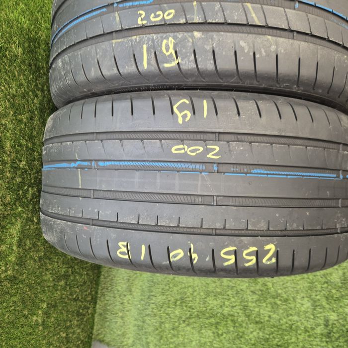 255 40 18 Goodyear 2019