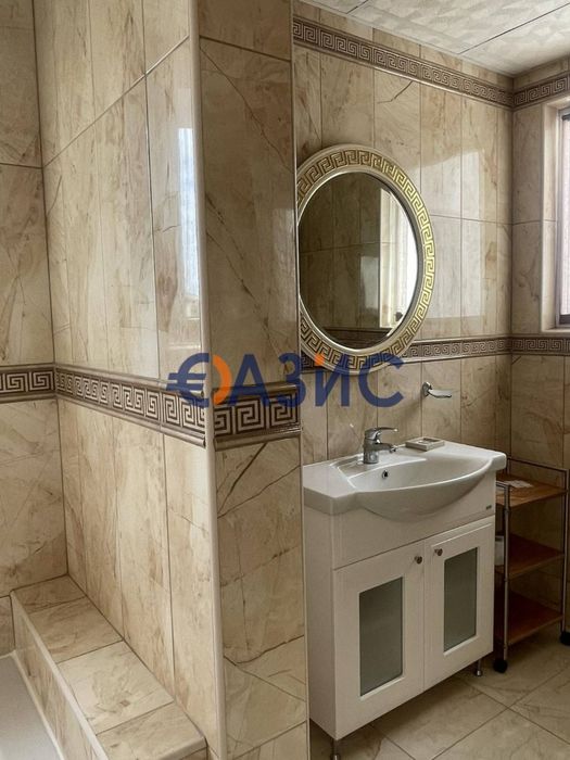 Продава се Тристаен апартамент в к.к. Слънчев бряг - 187 кв.м за 1637 €/кв.м - Снимка #2