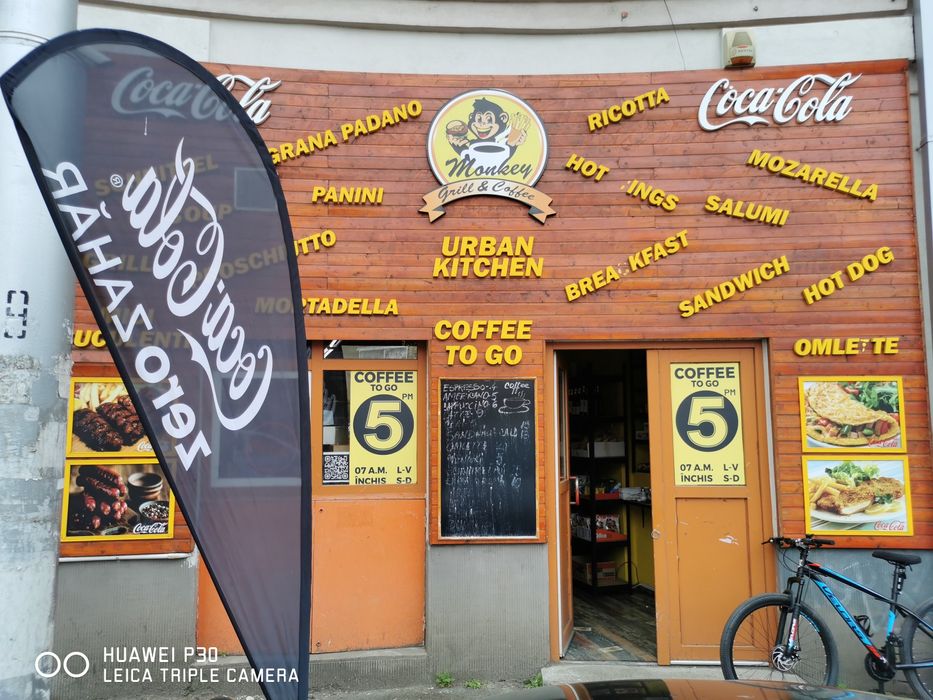 Predare spațiu echipat Fast food și coffee corner